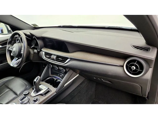 SEMINUEVOS ALFA ROMEO Stelvio a Estados en autogozo