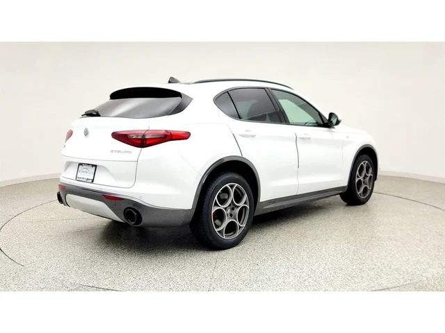 SEMINUEVOS ALFA ROMEO Stelvio a Estados en autogozo