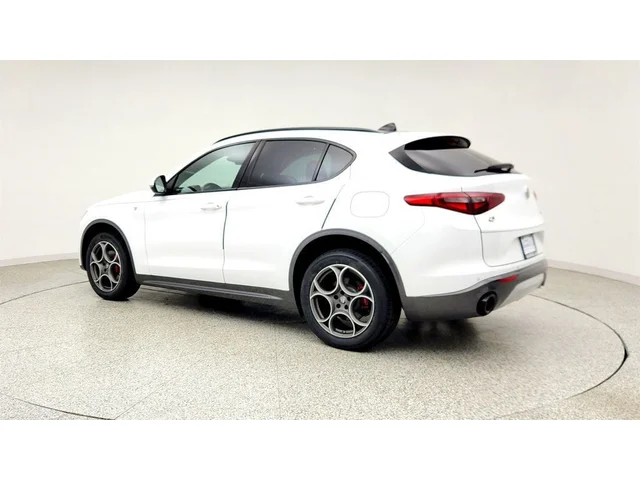 SEMINUEVOS ALFA ROMEO Stelvio a Estados en autogozo