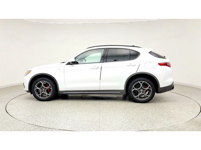 SEMINUEVOS ALFA ROMEO Stelvio a Estados en autogozo