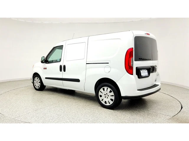 SEMINUEVOS RAM ProMaster City Cargo Van a Estados en autogozo