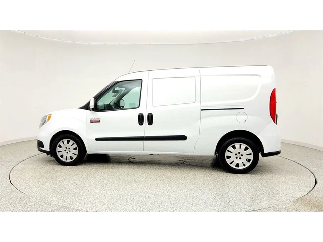 SEMINUEVOS RAM ProMaster City Cargo Van a Estados en autogozo