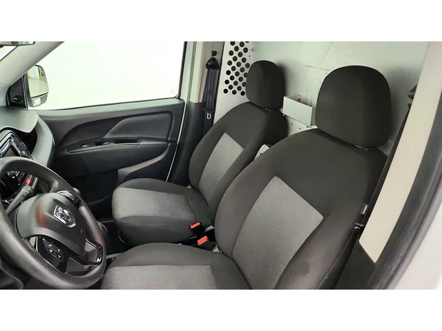 SEMINUEVOS RAM ProMaster City Cargo Van a Estados en autogozo