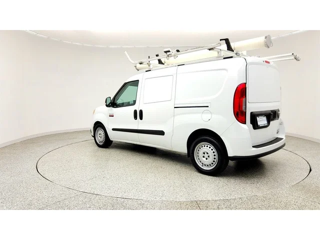 SEMINUEVOS RAM ProMaster City Cargo Van a Estados en autogozo