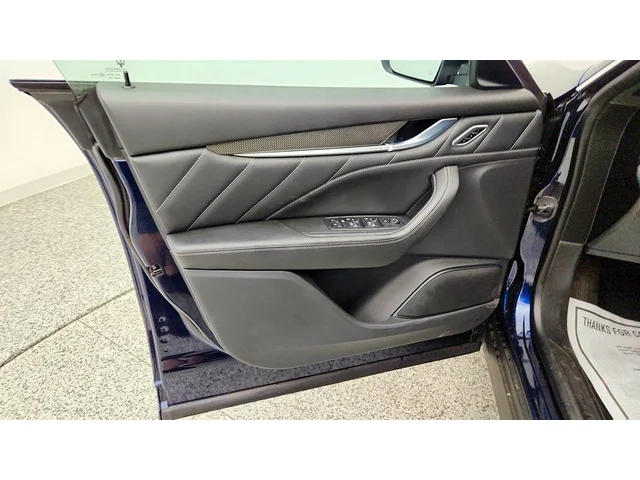 SEMINUEVOS MASERATI Levante a Estados en autogozo