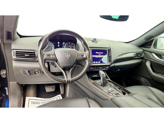 SEMINUEVOS MASERATI Levante a Estados en autogozo