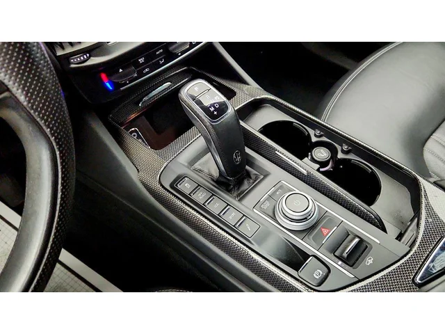 SEMINUEVOS MASERATI Levante a Estados en autogozo