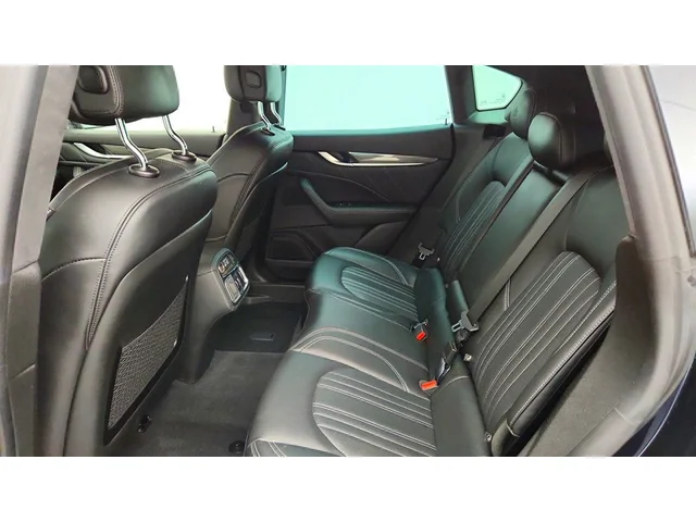 SEMINUEVOS MASERATI Levante a Estados en autogozo