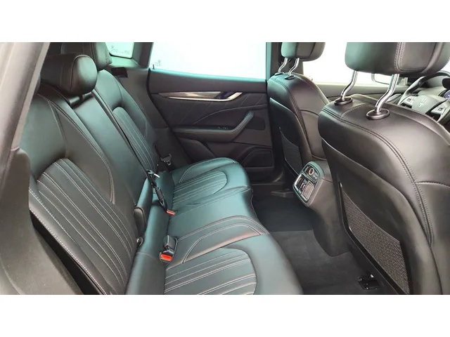 SEMINUEVOS MASERATI Levante a Estados en autogozo