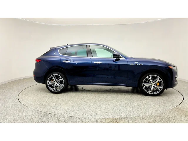 SEMINUEVOS MASERATI Levante a Estados en autogozo