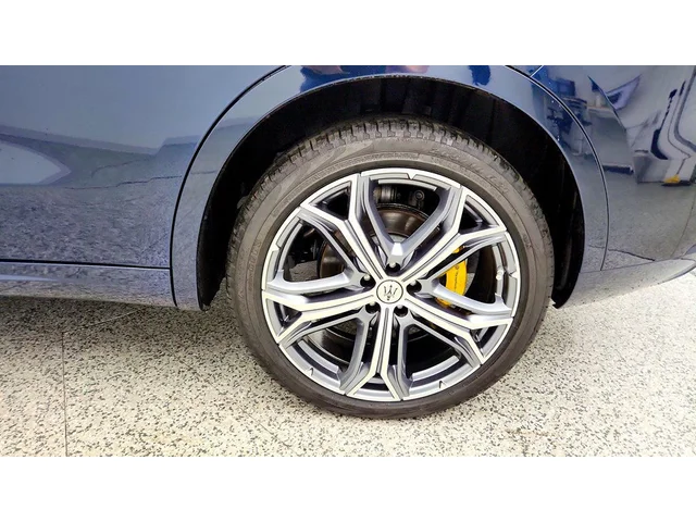 SEMINUEVOS MASERATI Levante a Estados en autogozo
