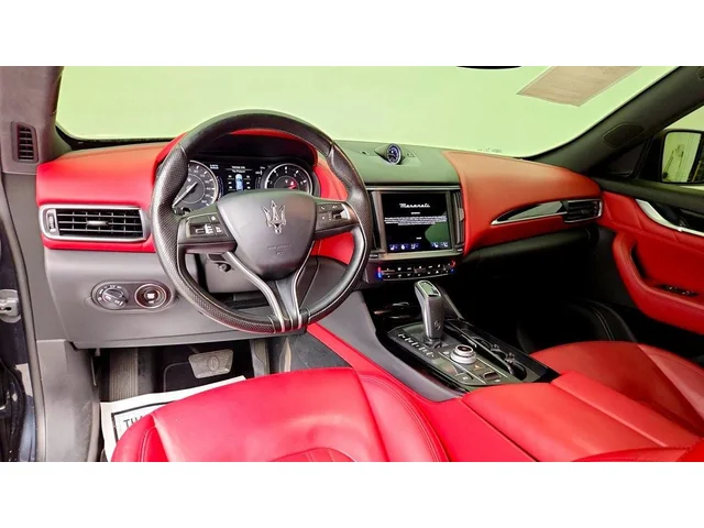SEMINUEVOS MASERATI Levante a Estados en autogozo