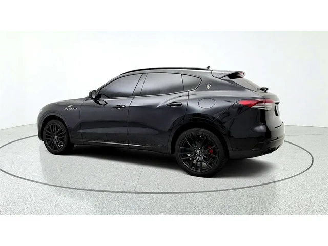 SEMINUEVOS MASERATI Levante a Estados en autogozo