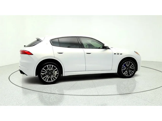 SEMINUEVOS MASERATI Grecale a Estados en autogozo
