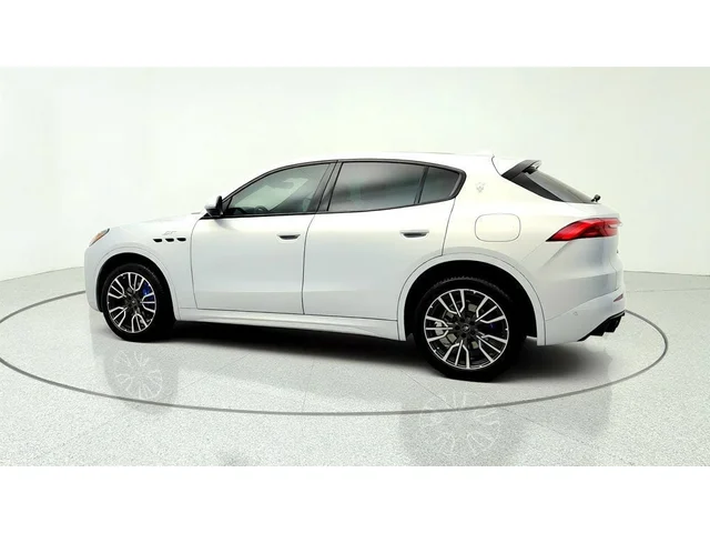 SEMINUEVOS MASERATI Grecale a Estados en autogozo