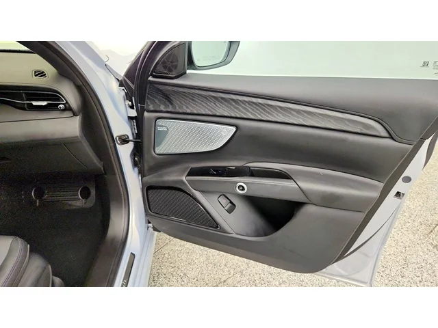 SEMINUEVOS MASERATI Grecale a Estados en autogozo
