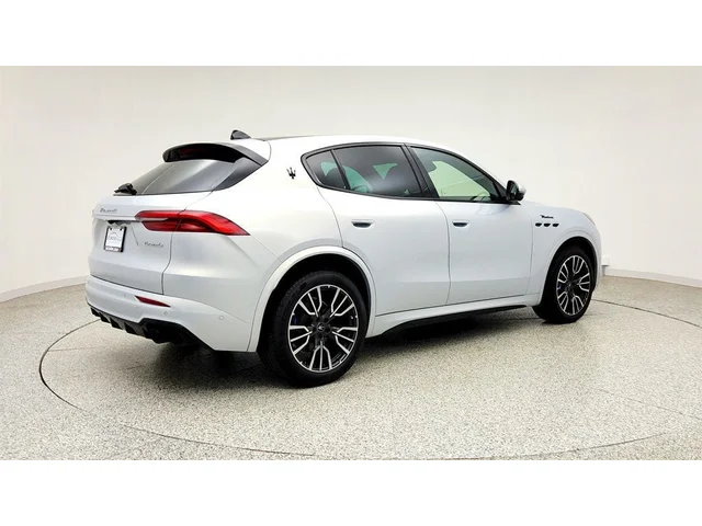 SEMINUEVOS MASERATI Grecale a Estados en autogozo