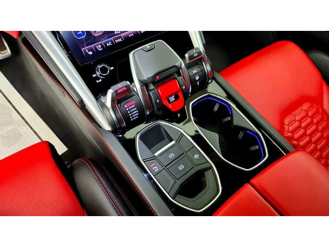 SEMINUEVOS LAMBORGHINI Urus a Estados en autogozo
