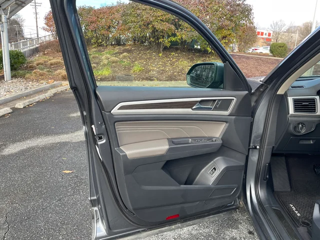 SEMINUEVOS VOLKSWAGEN Atlas a Estados en autogozo