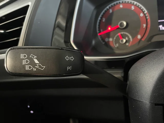 SEMINUEVOS VOLKSWAGEN Jetta a Estados en autogozo