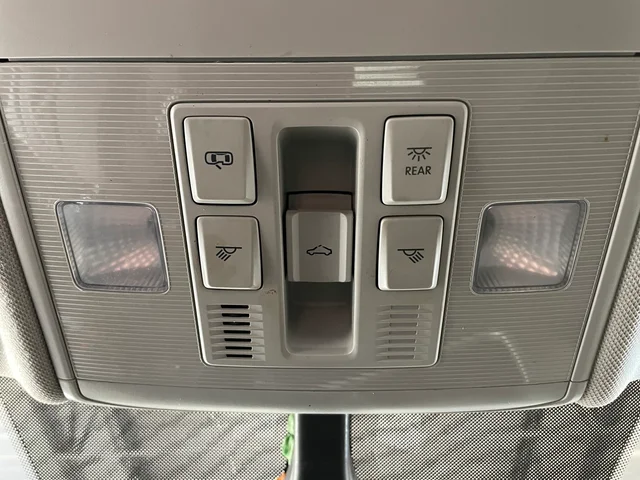 SEMINUEVOS VOLKSWAGEN Jetta a Estados en autogozo