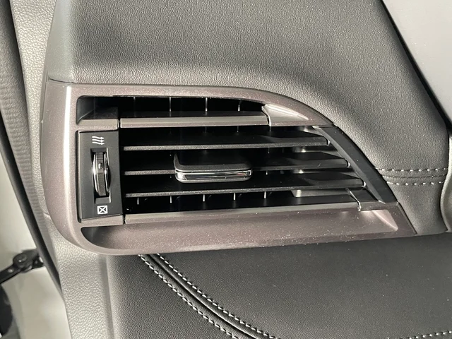 Nuevos SUBARU LEGACY à Estados chez autogozo