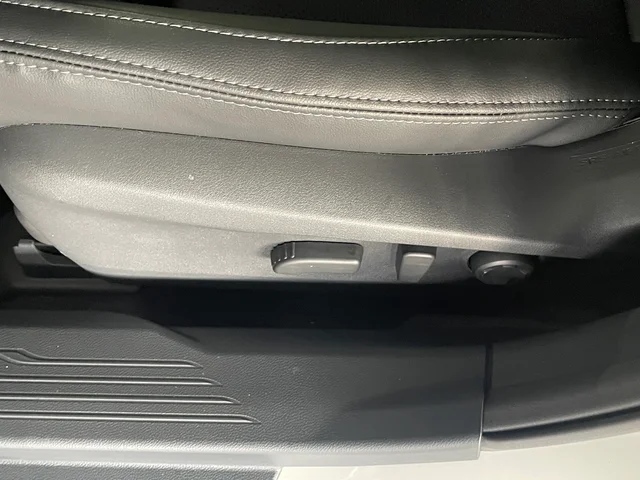 Nuevos SUBARU LEGACY à Estados chez autogozo