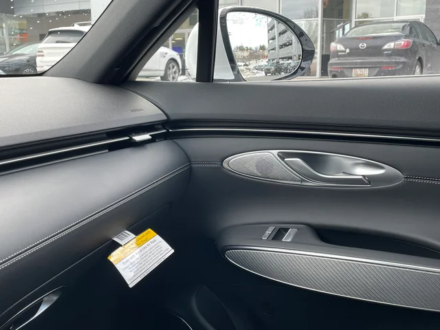Nuevos GENESIS GV70 à Estados chez autogozo