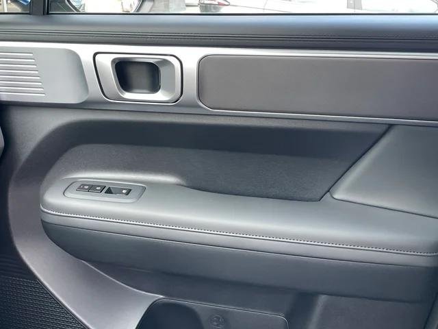 Nuevos HYUNDAI SANTA FE à Estados chez autogozo