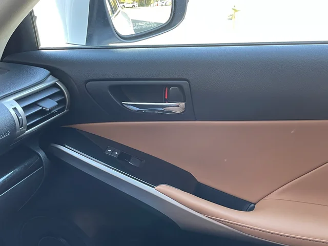 SEMINUEVOS LEXUS IS 350 a Estados en autogozo
