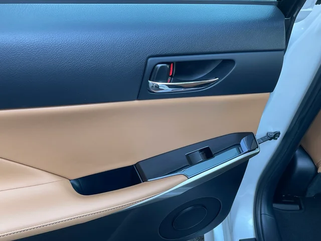 SEMINUEVOS LEXUS IS 350 a Estados en autogozo