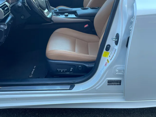SEMINUEVOS LEXUS IS 350 a Estados en autogozo