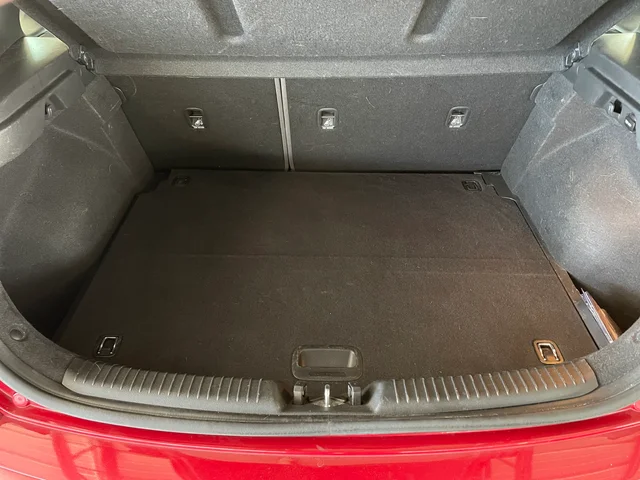SEMINUEVOS HYUNDAI Elantra GT a Estados en autogozo