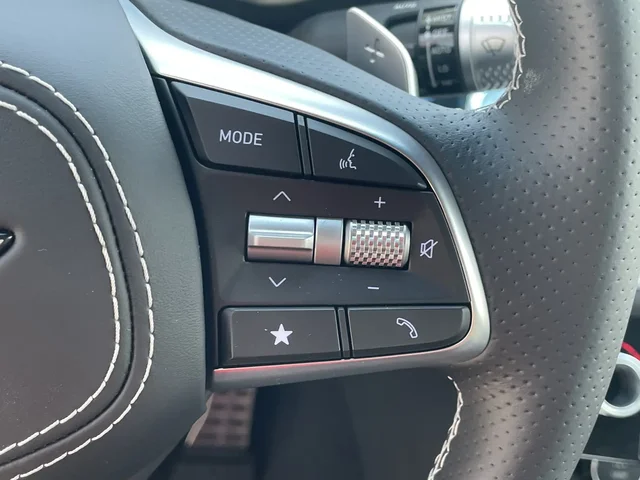 Nuevos GENESIS G70 à Estados chez autogozo