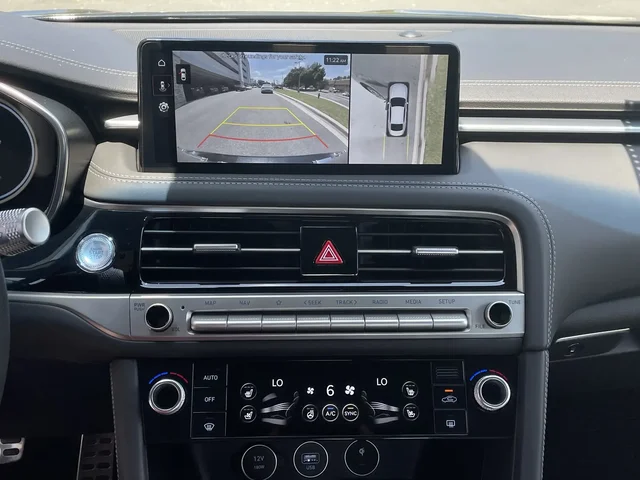 Nuevos GENESIS G70 à Estados chez autogozo