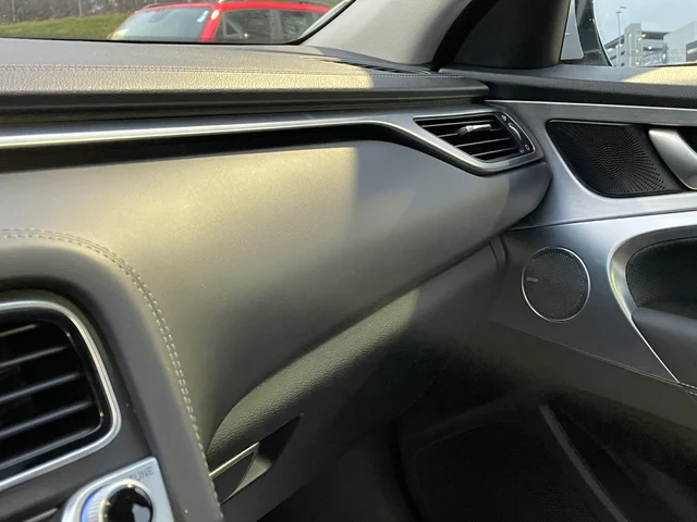 SEMINUEVOS GENESIS G70 a Estados en autogozo