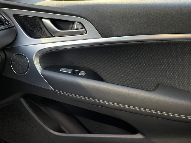 SEMINUEVOS GENESIS G70 a Estados en autogozo