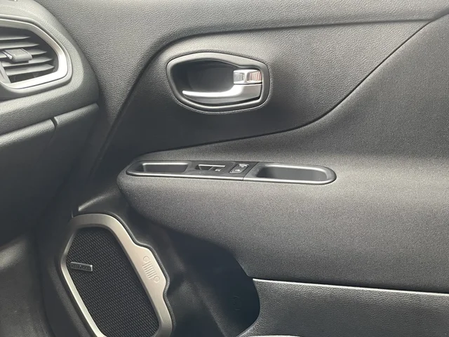 SEMINUEVOS JEEP Renegade a Estados en autogozo