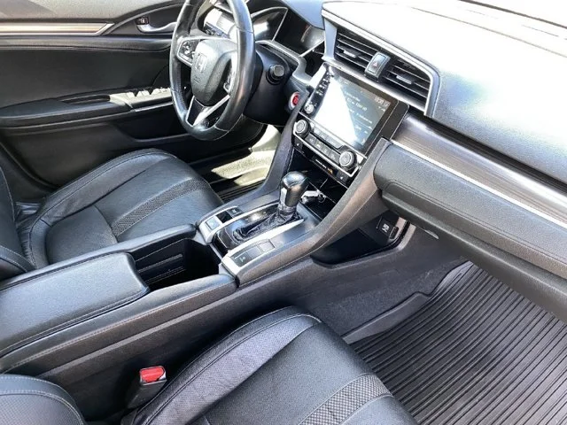 SEMINUEVOS HONDA Civic Sedan a Estados en autogozo