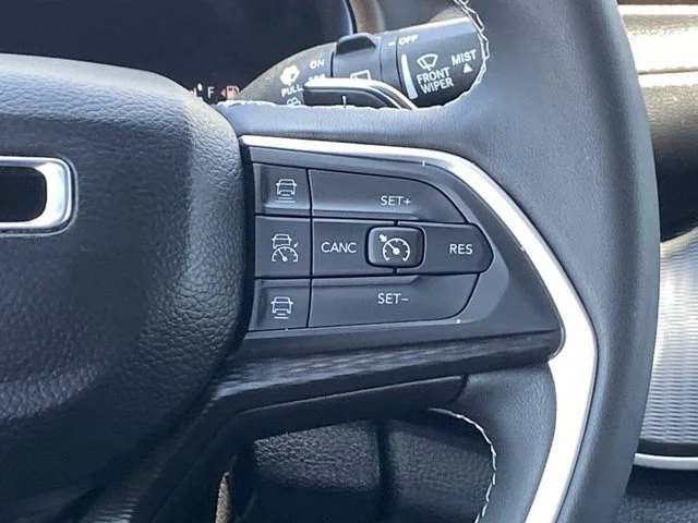 SEMINUEVOS JEEP Grand Cherokee L a Estados en autogozo