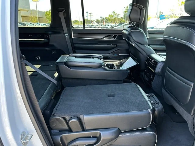 SEMINUEVOS JEEP Grand Wagoneer L a Estados en autogozo