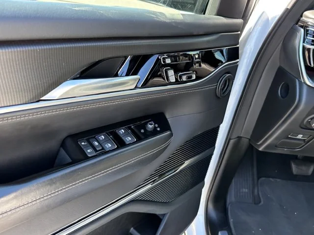 SEMINUEVOS JEEP Grand Wagoneer L a Estados en autogozo