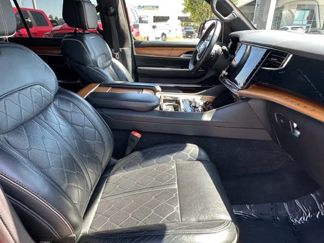 SEMINUEVOS JEEP Grand Wagoneer L a Estados en autogozo