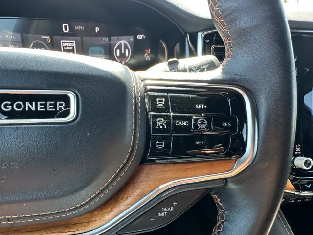 SEMINUEVOS JEEP Grand Wagoneer L a Estados en autogozo