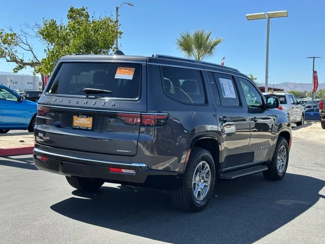 SEMINUEVOS JEEP Wagoneer a Estados en autogozo
