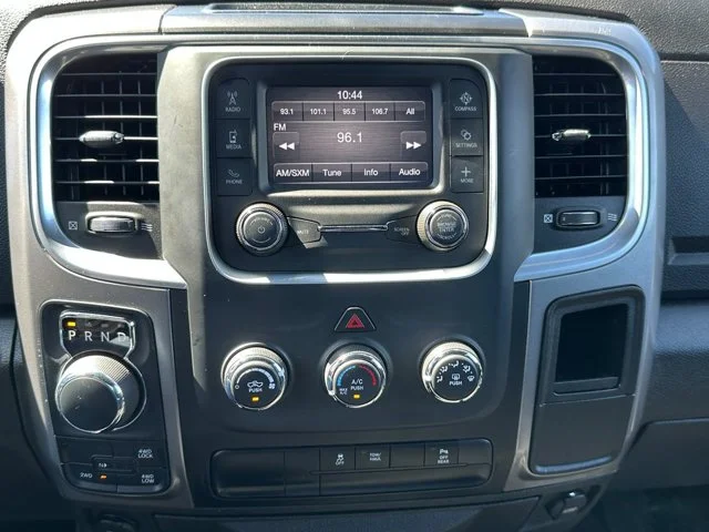 SEMINUEVOS RAM 1500 Classic a Estados en autogozo