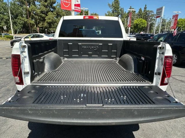 SEMINUEVOS RAM 1500 Classic a Estados en autogozo
