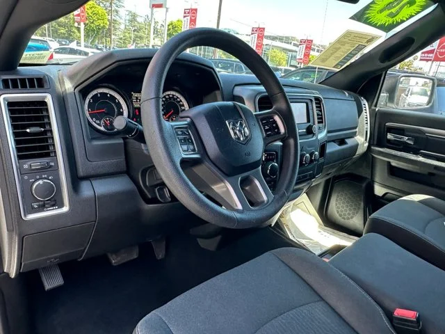 SEMINUEVOS RAM 1500 Classic a Estados en autogozo