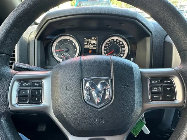 SEMINUEVOS RAM 1500 Classic a Estados en autogozo
