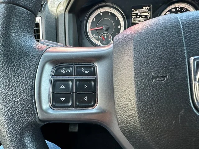 SEMINUEVOS RAM 1500 Classic a Estados en autogozo
